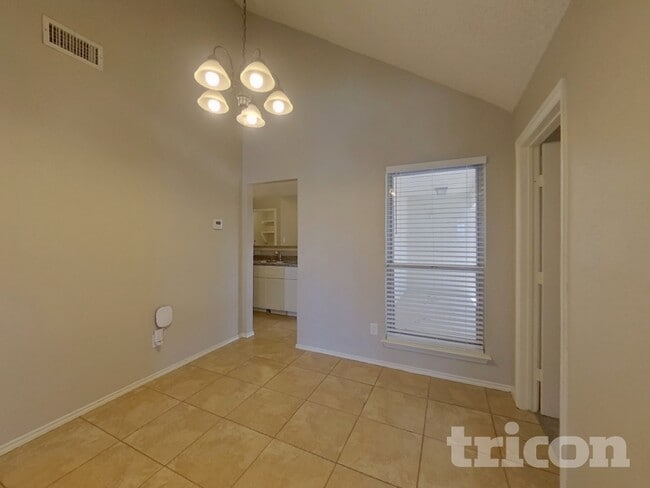 Photo - 6621 Brookhaven Trail