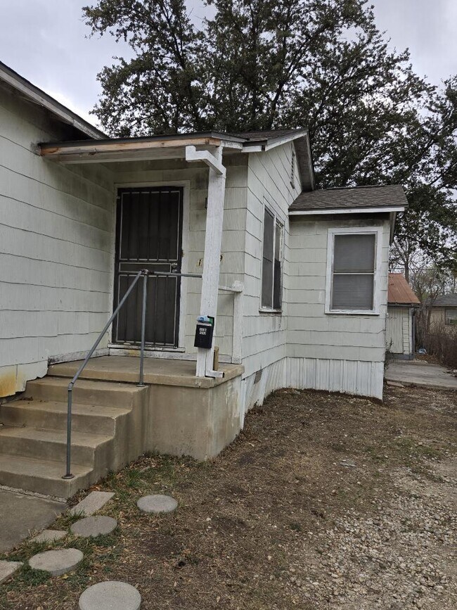 Photo - 1339 W Hollywood Ave