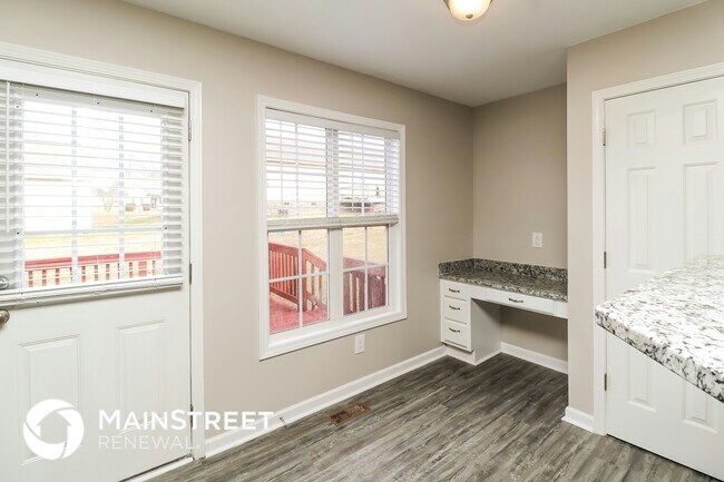 Photo - 2056 Samantha Dr