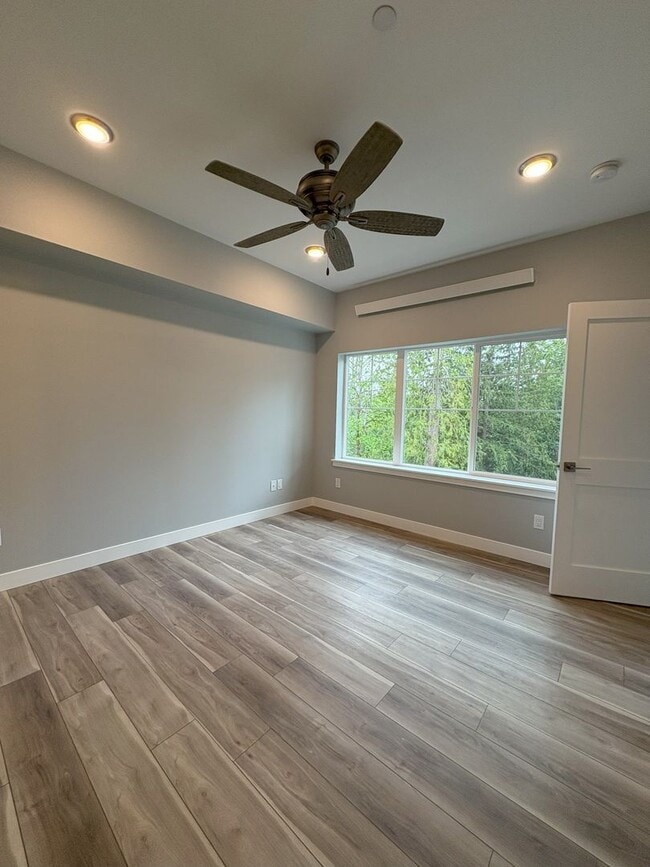 Photo - New Townhome with 3 Masters