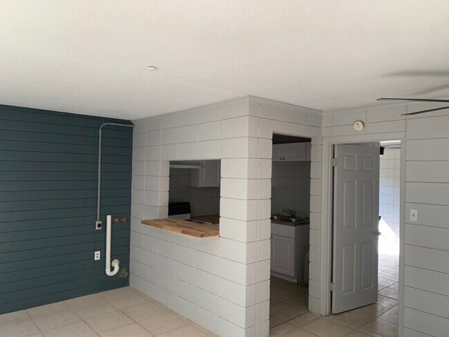 Photo - 881 Violet St Unit 4