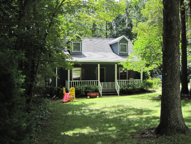 Building Photo - 123 Bonaparte Dr Rental