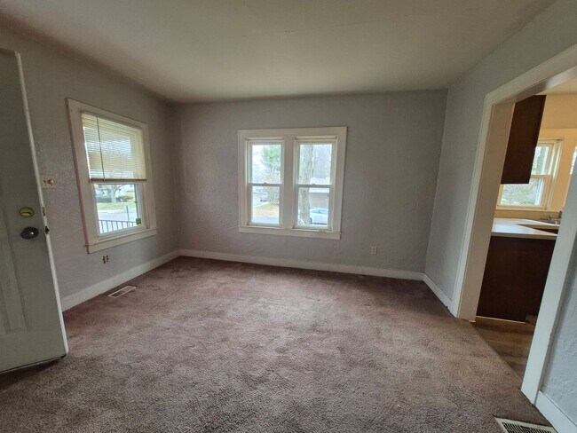 Photo - Cozy 3 bedroom in Kettering