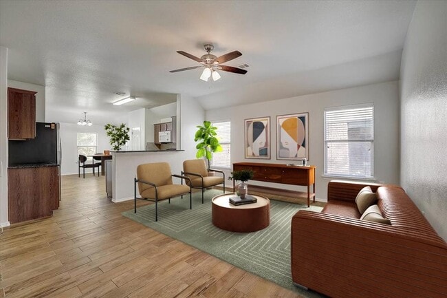 Photo - 5800 Silver Screen Dr