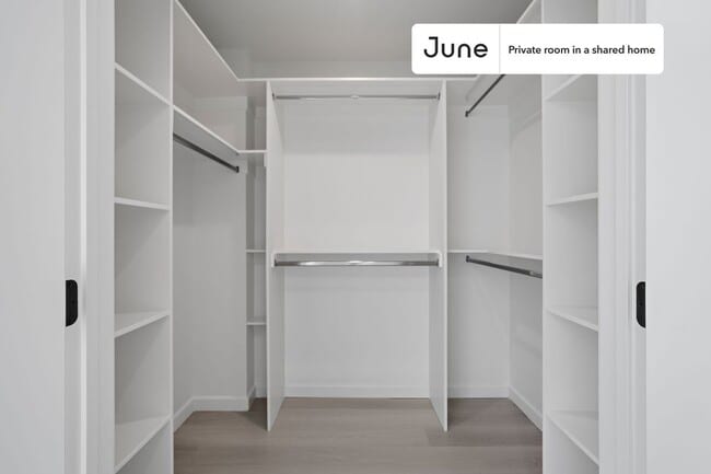 Photo - Room in Shared 5 bed/5 bath home Unit D