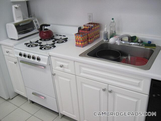 Photo - 24 Chauncy St Unidad 18