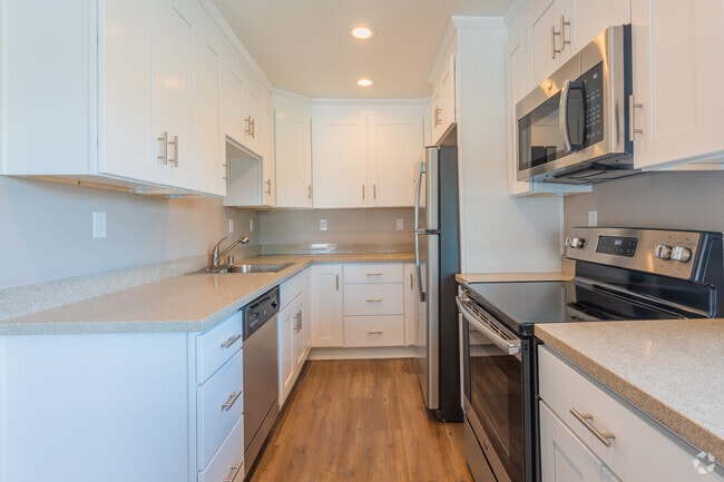 Pentagon Apartments