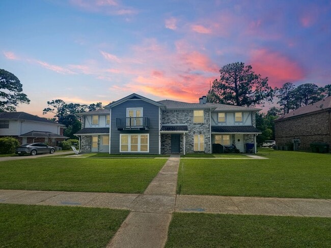 Building Photo - 932 Asheville Dr