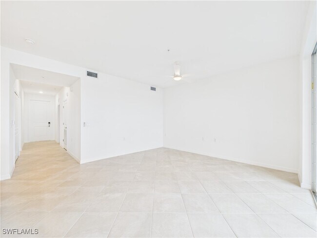 Photo - 5555 Double Eagle Cir Unit 3913