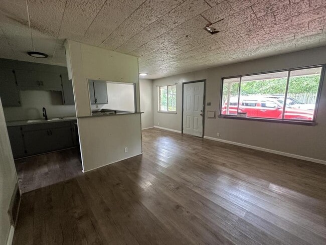 Photo - 507 S Connor Ave