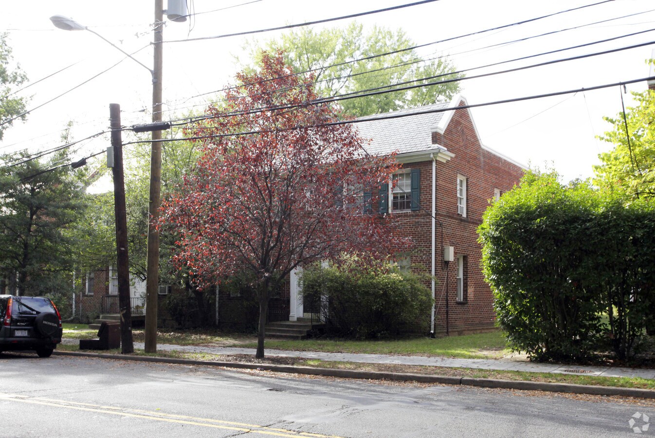 Photo - 4500 MacArthur Blvd NW