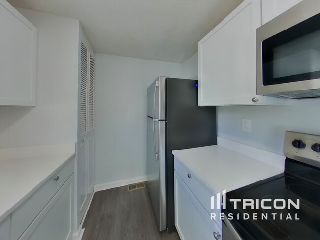 Photo - 108 Stonegate Dr