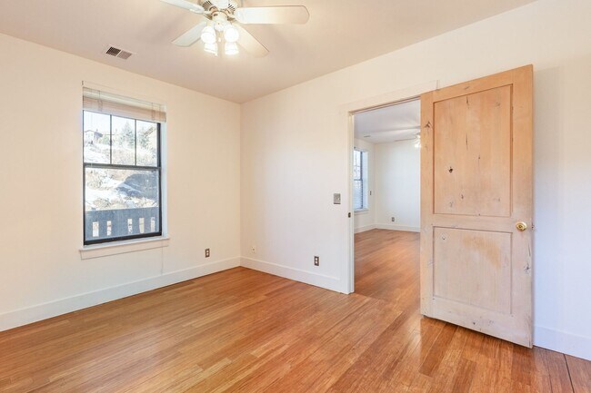 Photo - Bright first-floor Pinebrook Pointe condo