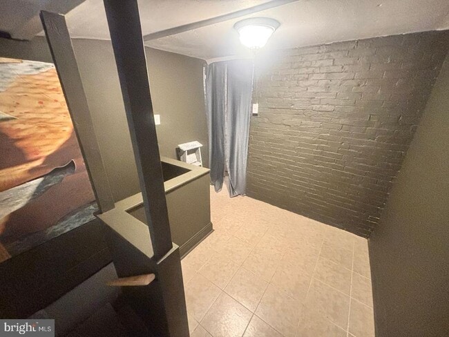 Photo - 1736 N 59th St