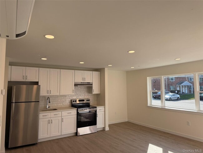 Photo - 5 Colonial Dr Unit 1