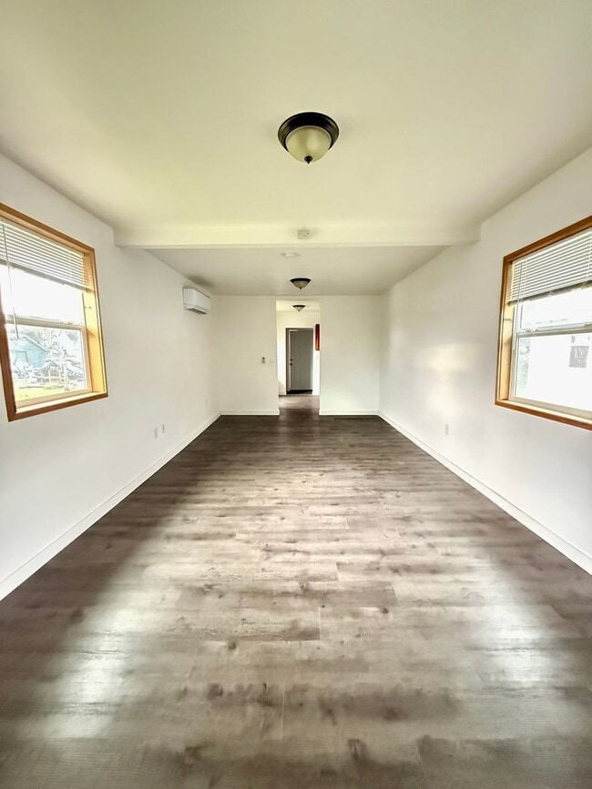 Photo - Studio Month to Month Lease