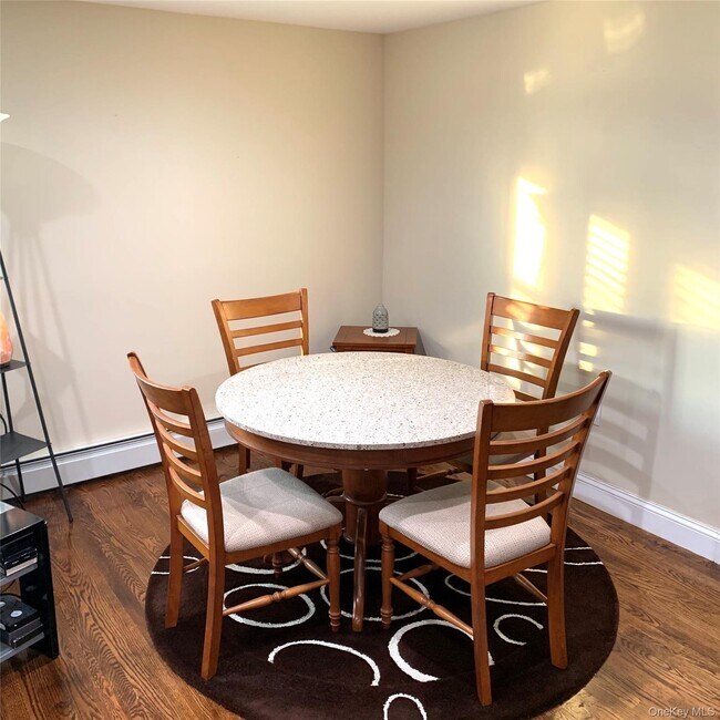 Photo - 521 W Park Ave Unidad 2nd Floor