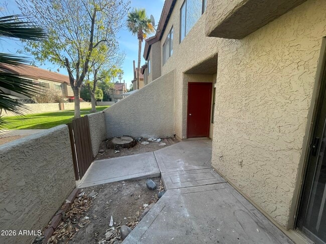 Photo - 2040 S Longmore