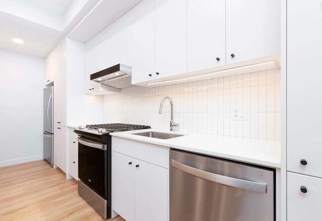 2.2SE - Cuisine - Lynnbrooke