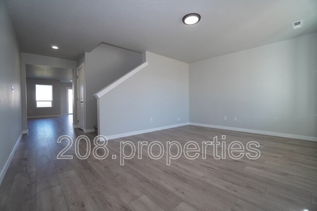 Photo - 1218 W Bass River Dr