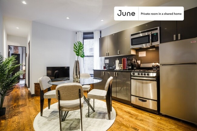 Photo - Room in Shared 4 bed/2 bath home Unidad D