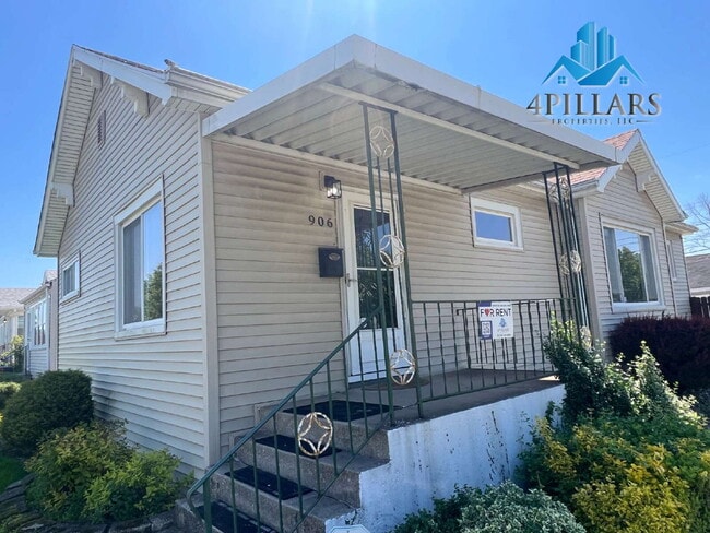 Photo - "Charming 3-Bed Home with Partially Finished Basement & Gleaming Hardwood Floors in Hammond - 226...