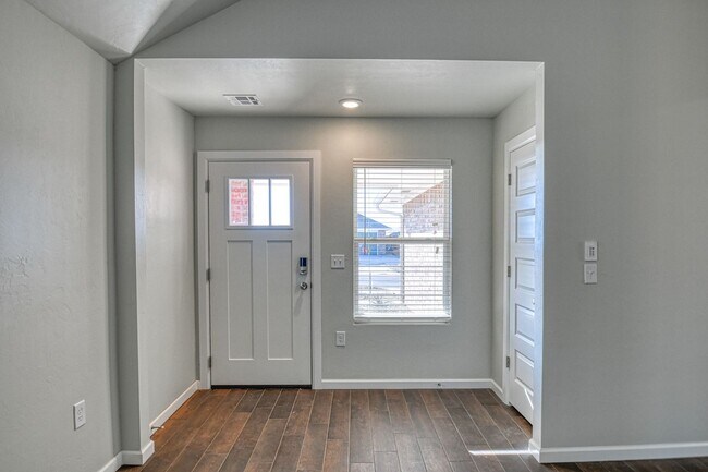 Photo - New Construction in Varenna Landing! Storm shelter and lawn care included!