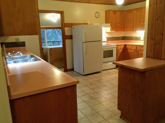 Photo - 1036 6th Ave