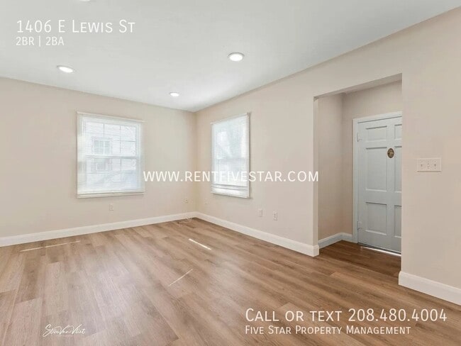 Photo - 1406 E Lewis St