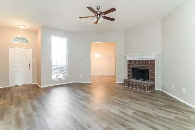 Photo - 1206 Beacon Hill Dr