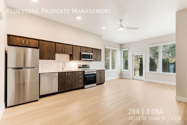 Photo - 20711 SE Stark St Unit C120