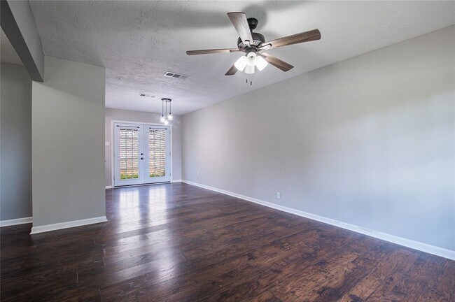 Photo - 17122 Blackhawk Blvd