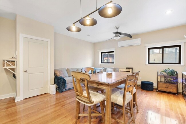 Photo - 603 1st St Unit 1