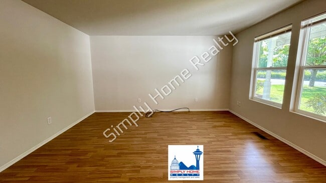Single-Level Charm in Emerald Heights
