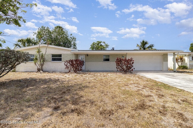 Photo - 205 Trinidad Dr House