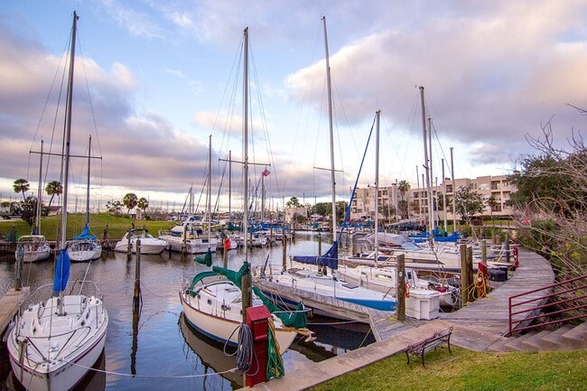 Photo - 1306 Marina Bay Dr Unit 211C