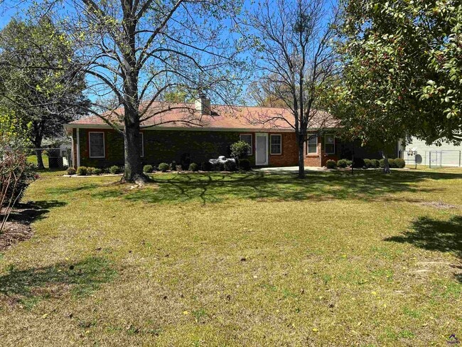 Photo - 213 Westwood Dr