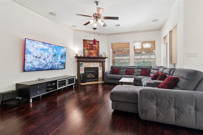 Photo - 6715 Castillo St