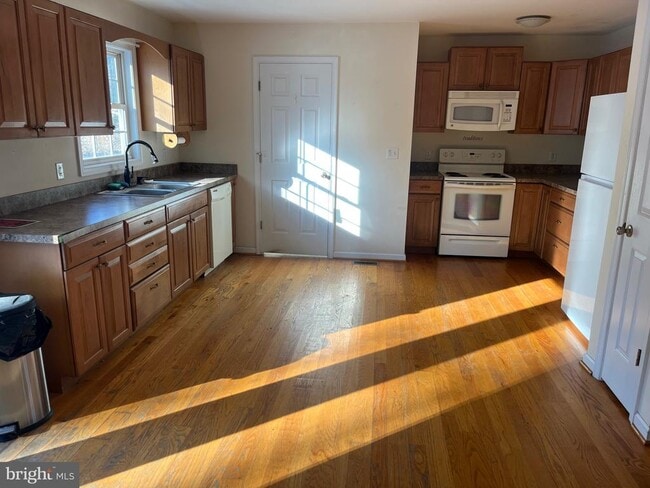 Photo - 20404 Gum Tree Rd