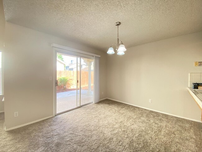 Photo - 1868 E Houston Ave