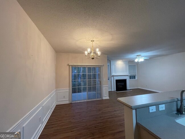 Photo - 124 Cottesford Dr SW Unit # 11