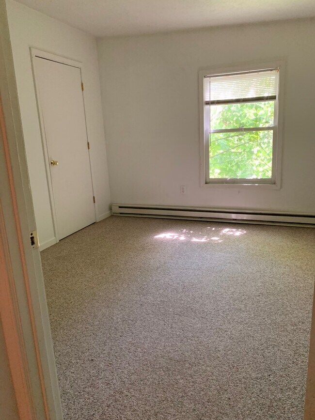 2485 Meadville Ln Unit 2485 Meadeville Lane Apt B