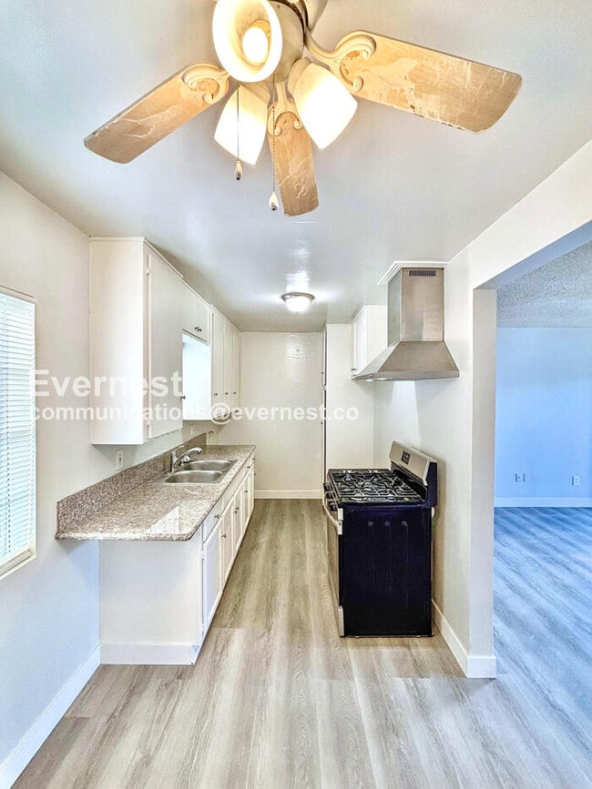 Photo - 1434 Plaza del Amo Unit 4