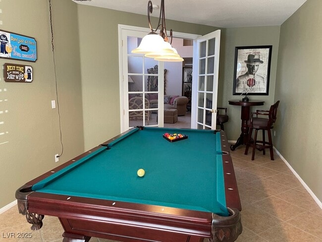 Photo - 170 Arches Ct