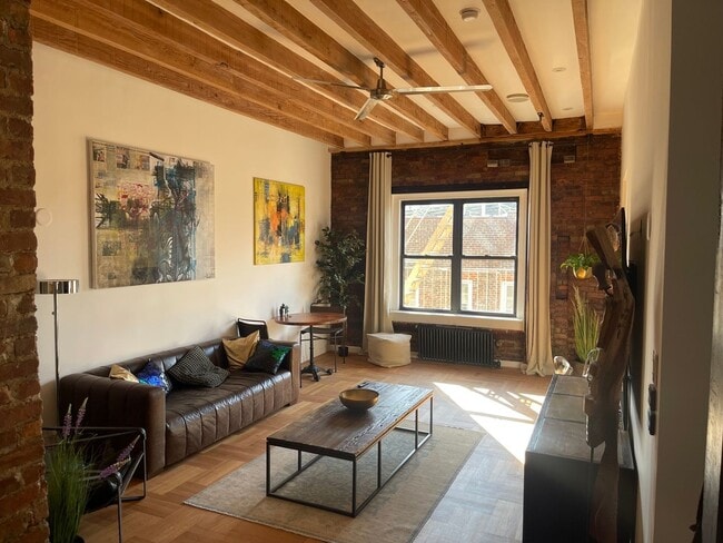 Photo - 675 Walton Ave