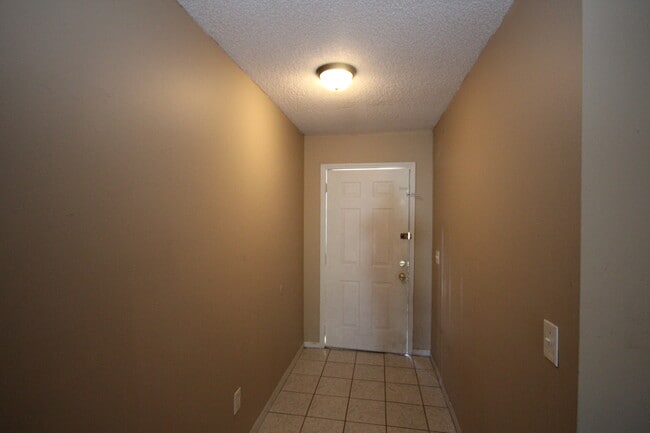 Photo - 152 Hummingbird St Unidad 2