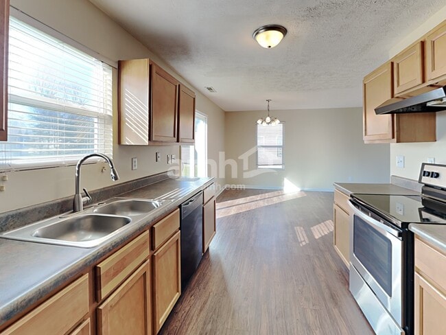 Photo - 3457 Black Forest Ln
