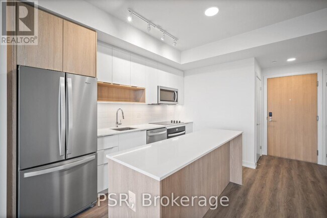 Photo - 4235 Confederation Pkwy Unit 3502