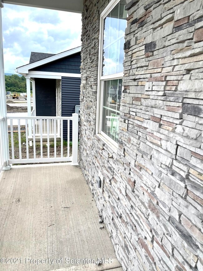 Photo - 429 Felts St