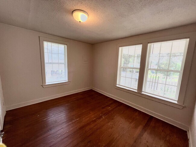 Photo - 1310 Idaho St